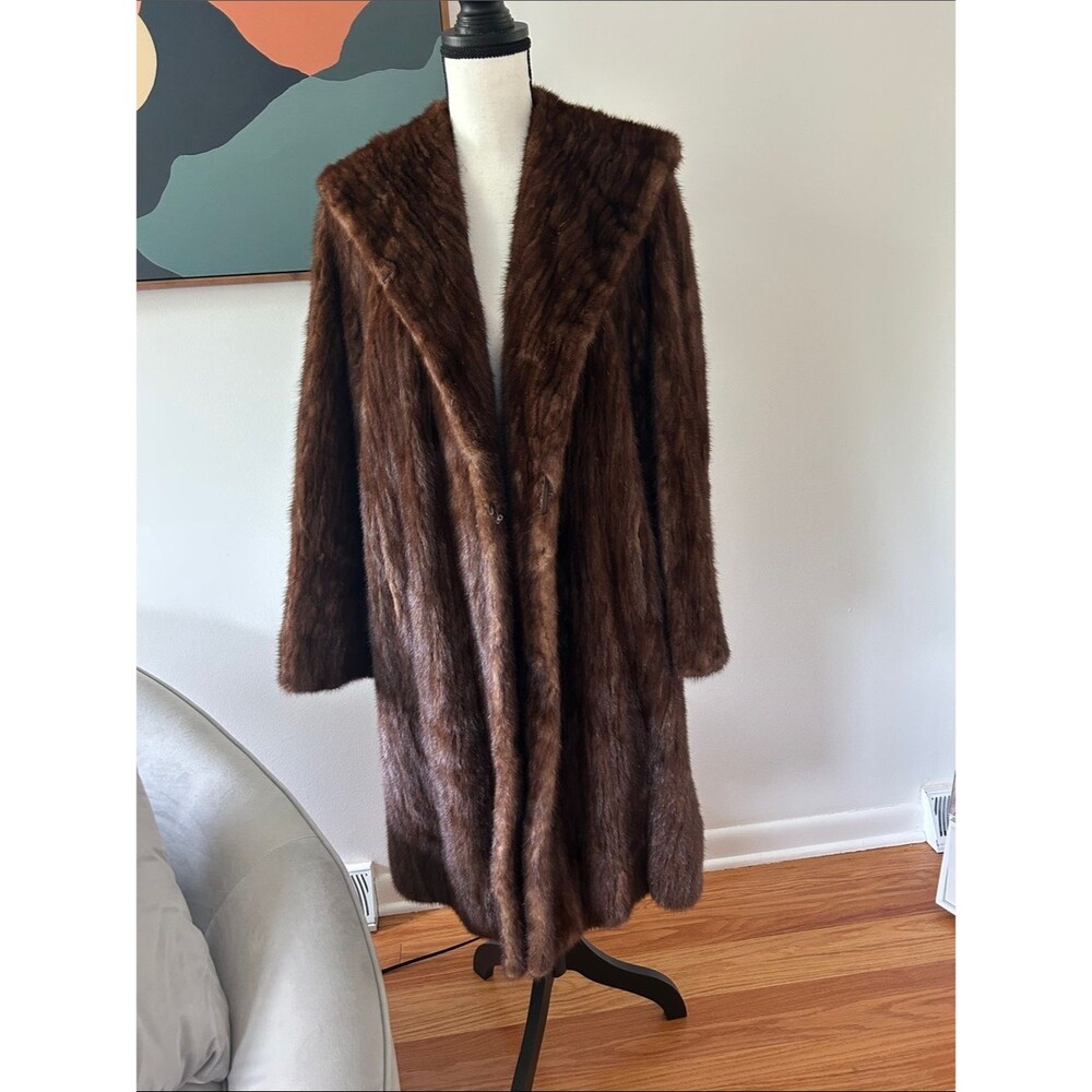 Luxurious Brown Mid-Length Fur Coat